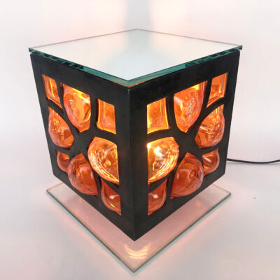 LJM_FERRONNERIE_Lampe cube métal verre