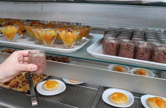 self - cantine du lycée jean monnet